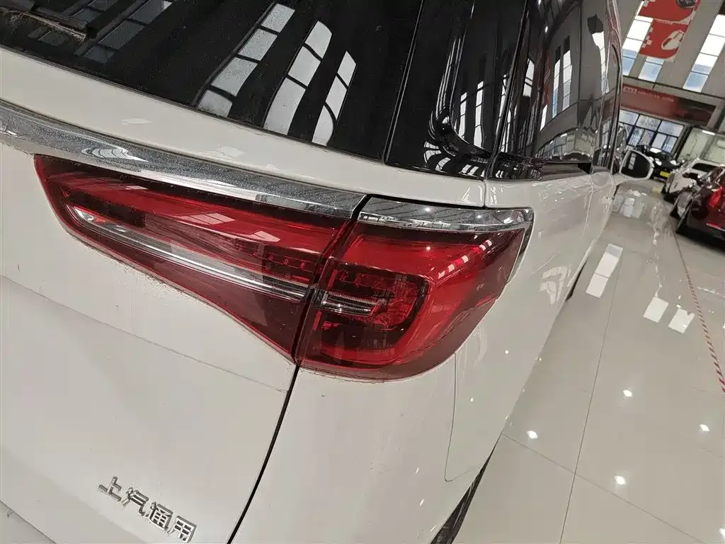 Buick GL8 2024 из CN, фото 3