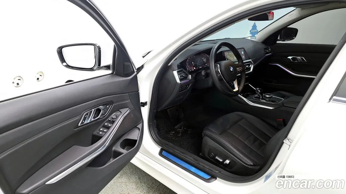 BMW 3-Series 2021 из KR, фото 9