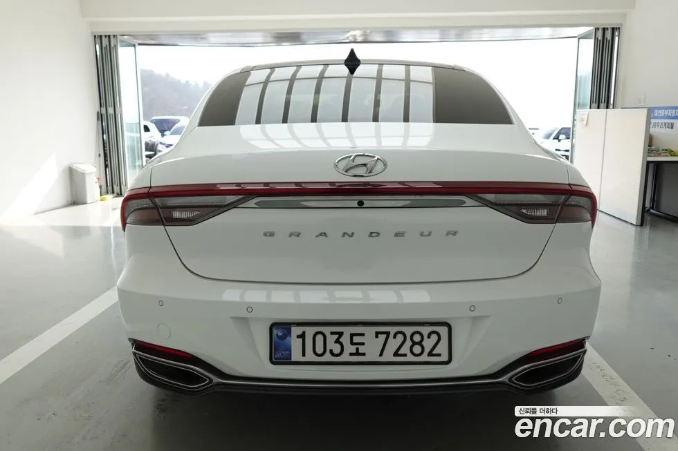 Hyundai Grandeur 2022 из KR, фото 10