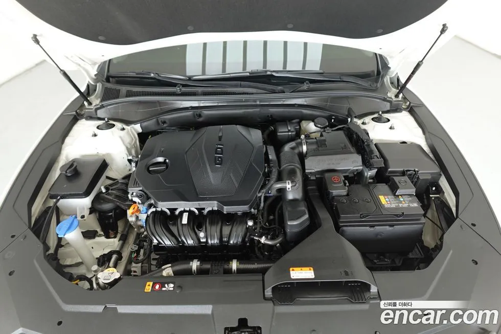 Hyundai Grandeur 2022 из KR, фото 9