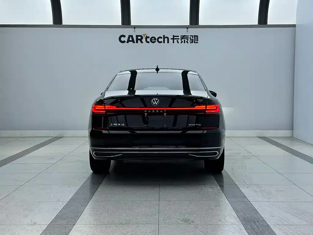 Volkswagen Passat 2024 из CN, фото 4