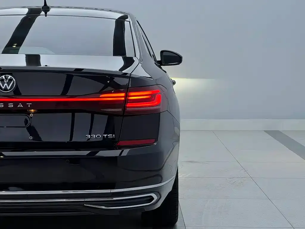 Volkswagen Passat 2024 из CN, фото 10