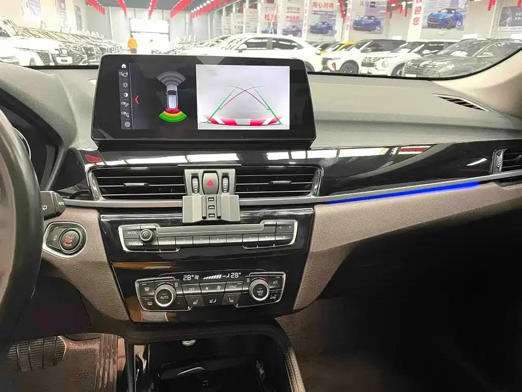 BMW X1 2021 из CN, фото 8