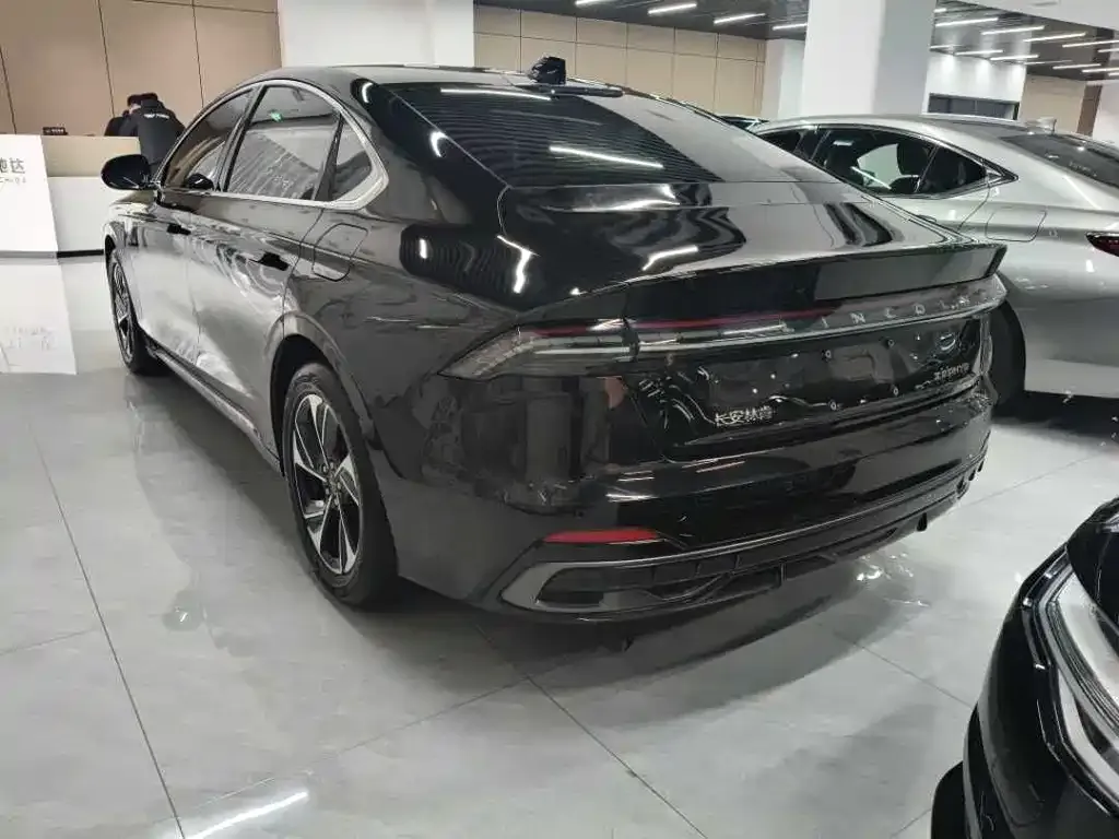 Lincoln Z 2022 из CN, фото 3