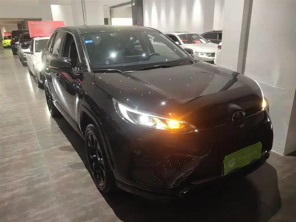 Toyota Wildlander 2022 из CN, фото 4