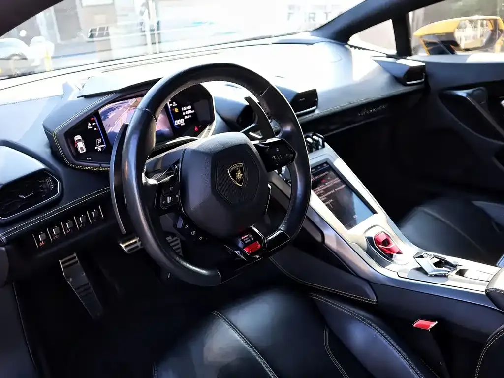 Lamborghini Huracan 2021 из CN, фото 3