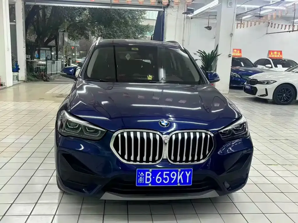 BMW X1 2021 из CN, фото 8