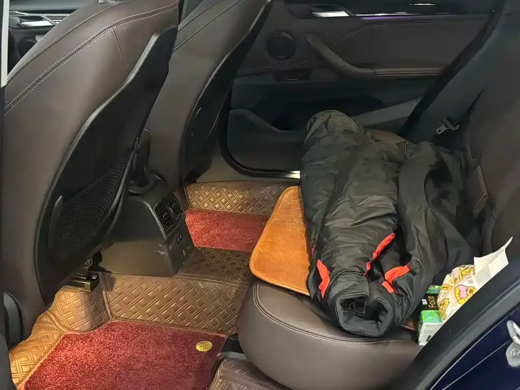 BMW X1 2021 из CN, фото 7