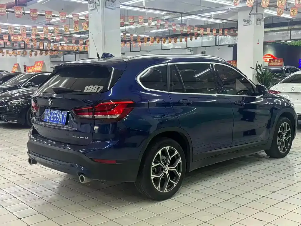 BMW X1 2021 из CN, фото 4