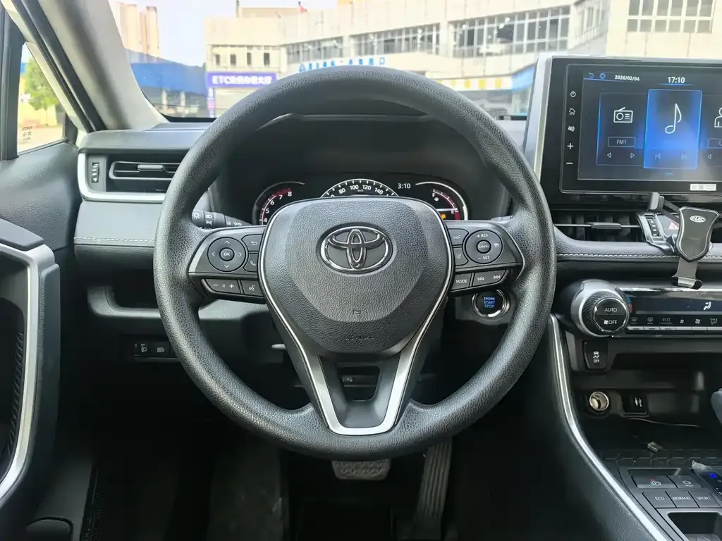 Toyota RAV4 2021 из CN, фото 2