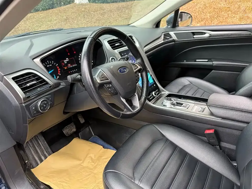 Ford Mondeo 2021 из CN, фото 5