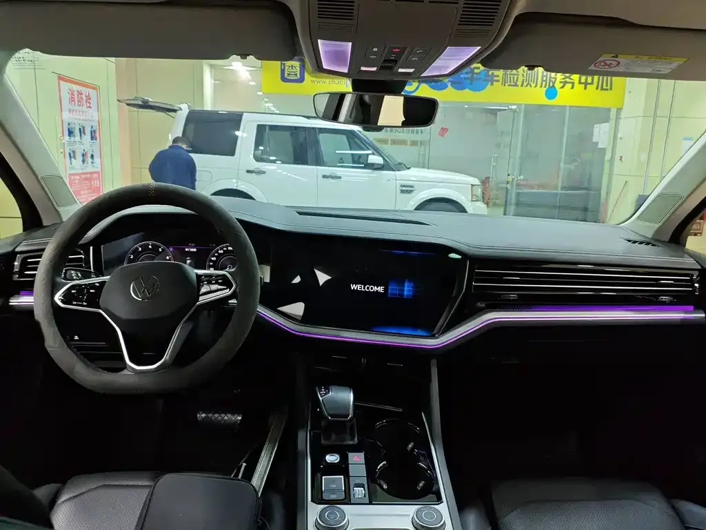 Volkswagen Touareg 2023 из CN, фото 2