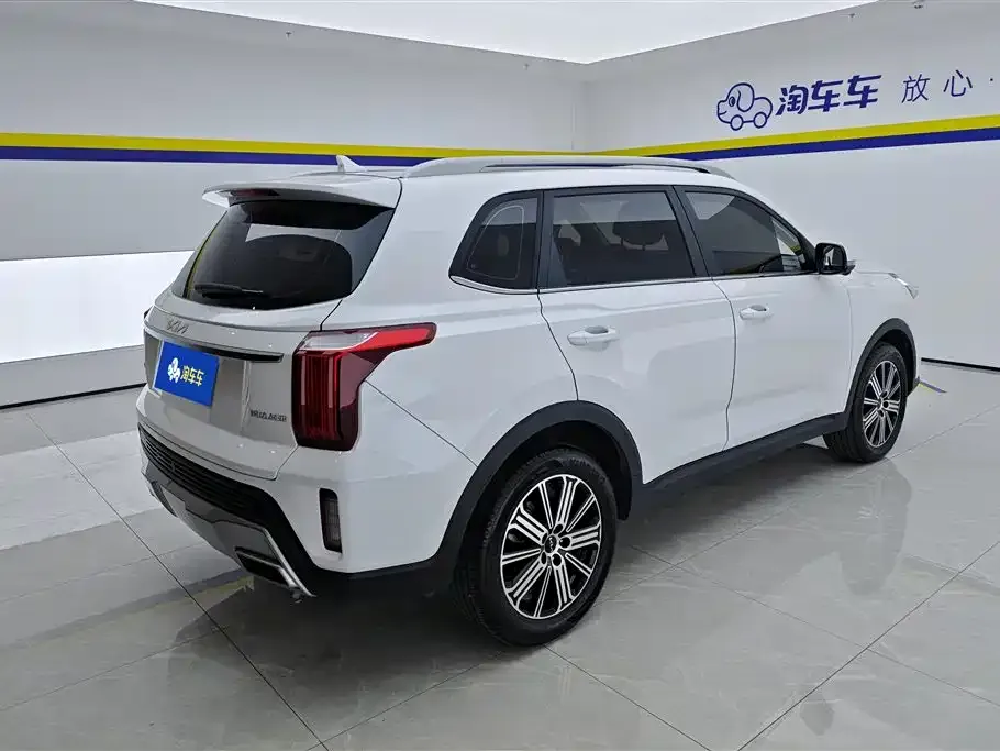 Kia Sportage 2023 из CN, фото 4