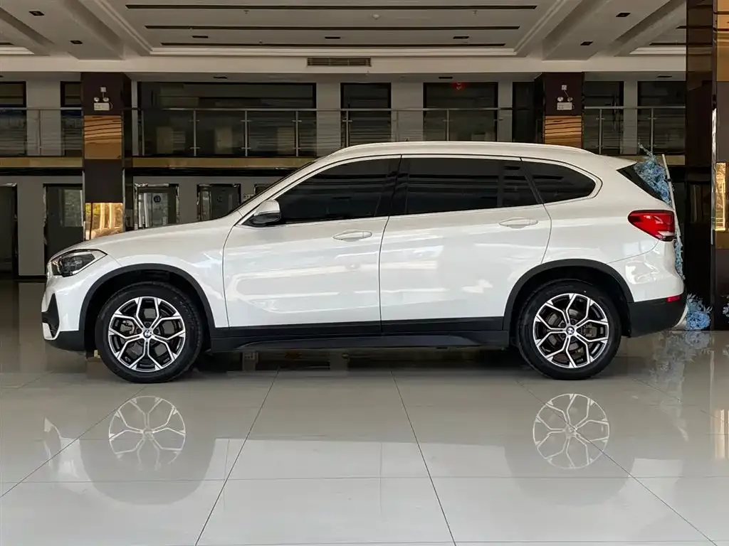 BMW X1 2023 из CN, фото 2