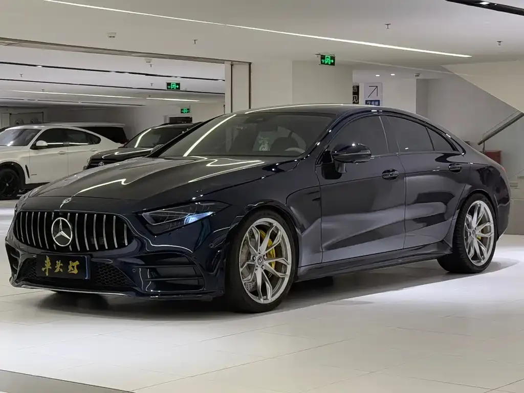 Mercedes-Benz CLS — фото 1