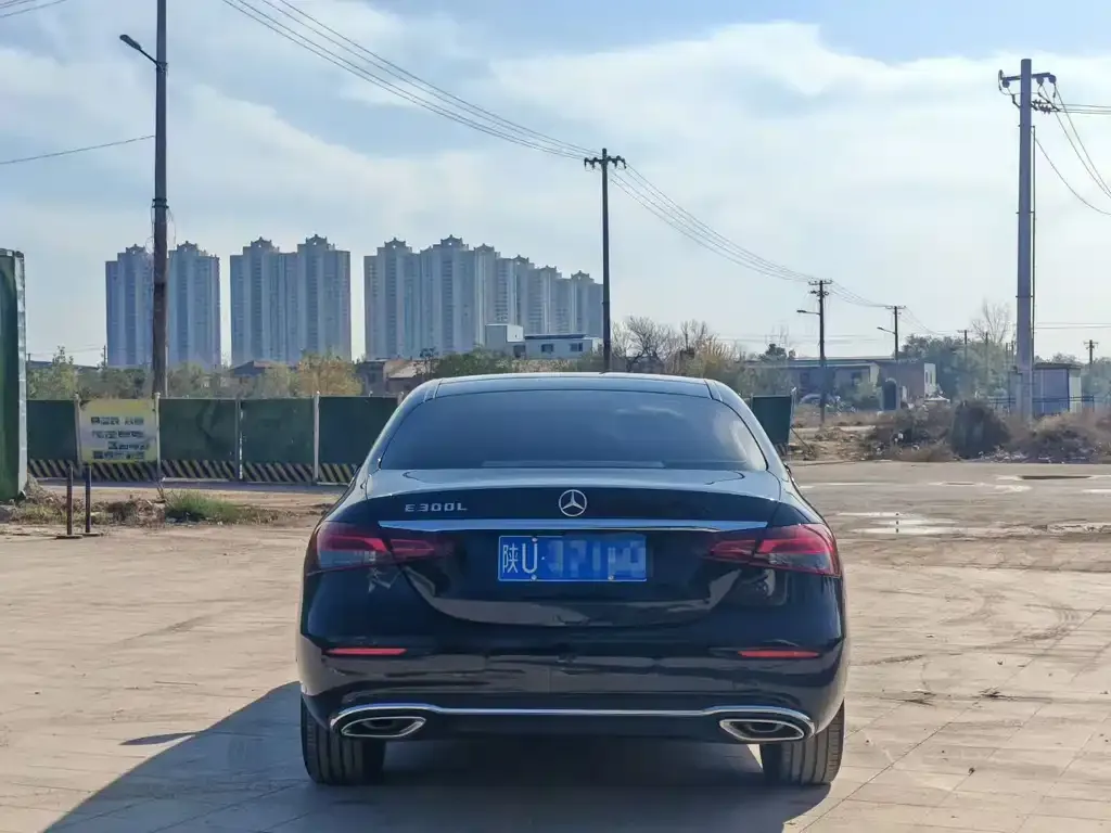 Mercedes-Benz E-Class 2023 из CN, фото 8