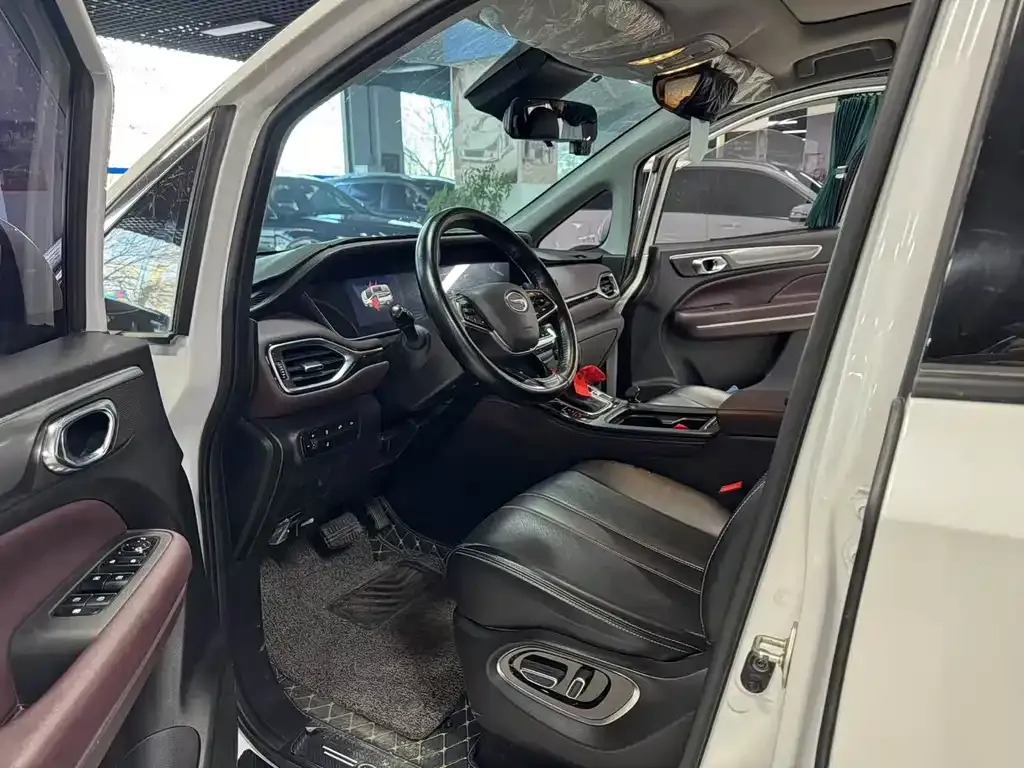 GAC Motor Trumpchi M6 2022 из CN, фото 4