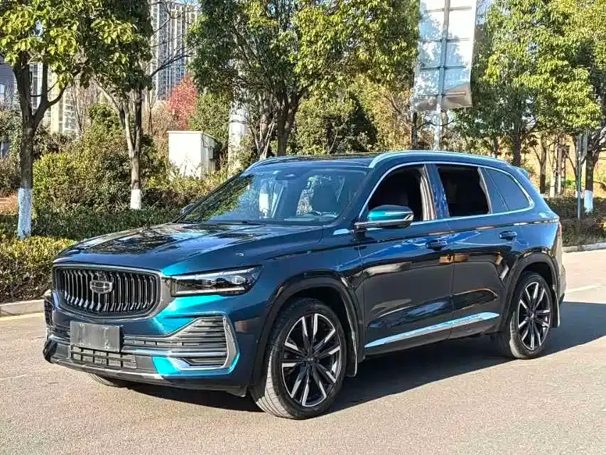 Geely Xingyue L — фото 1