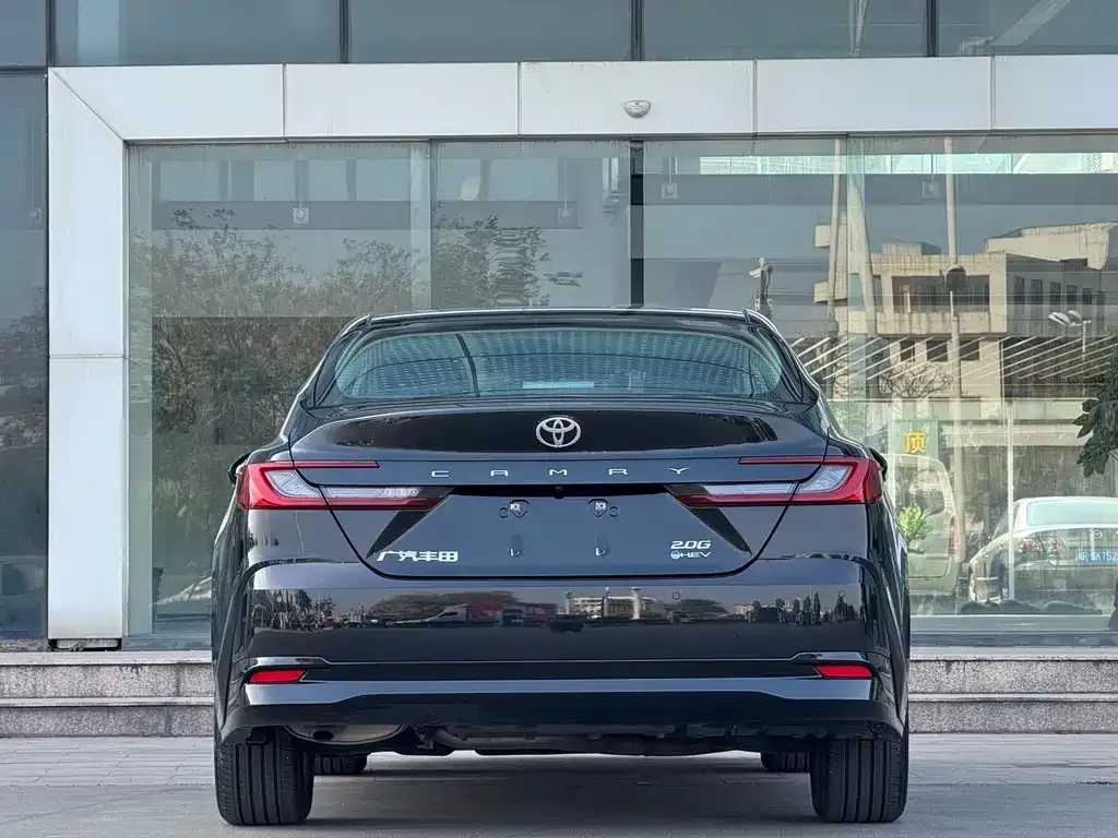 Toyota Camry 2025 из CN, фото 9