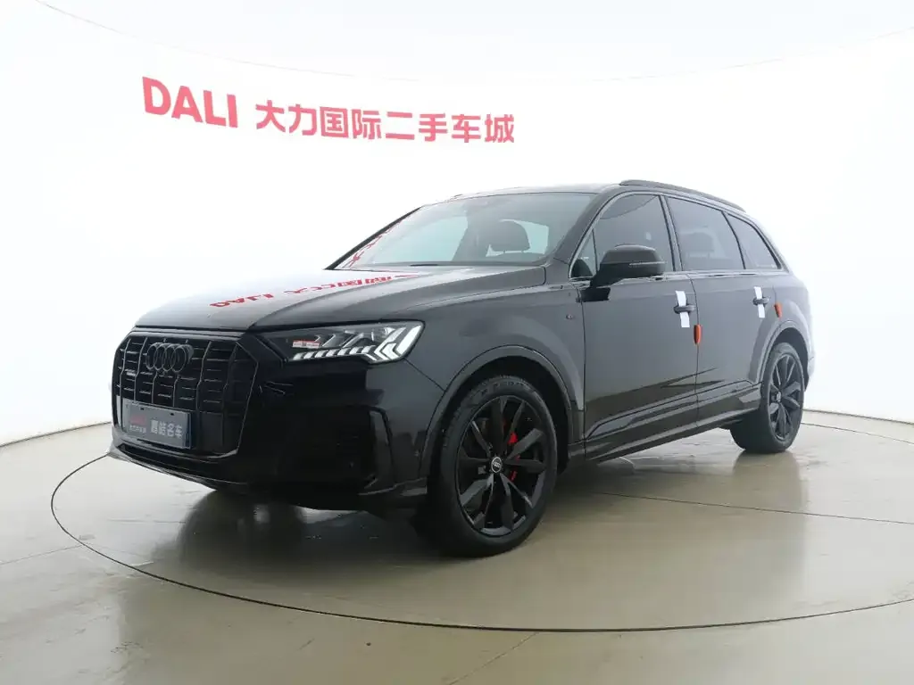 Audi Q7 2021 из CN, фото 1