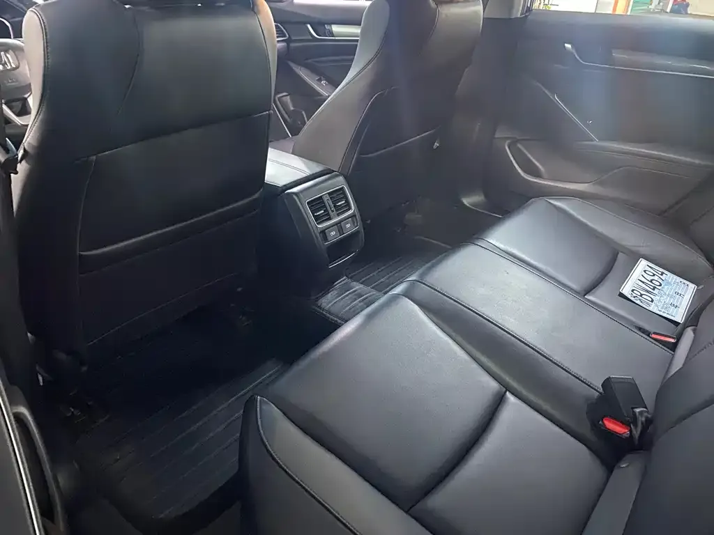Honda Accord 2022 из CN, фото 5
