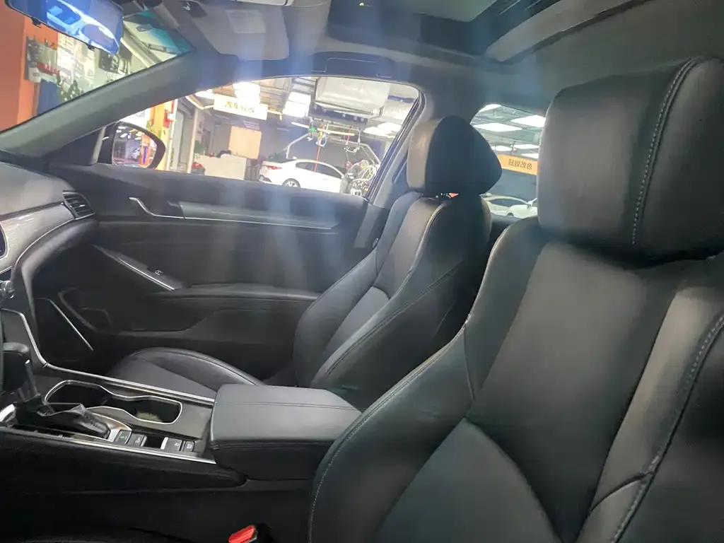 Honda Accord 2022 из CN, фото 7