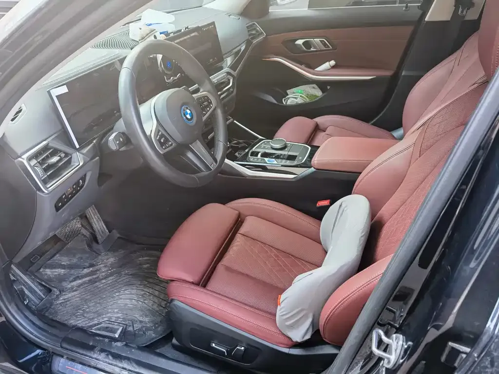 BMW i3 2024 из CN, фото 8