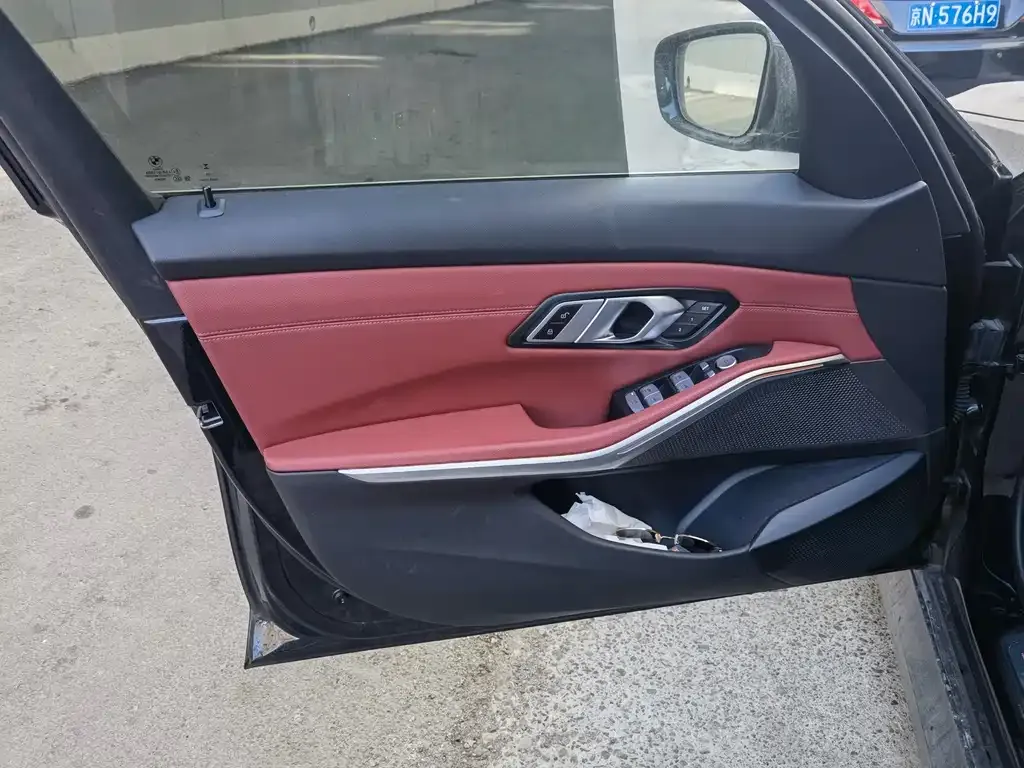 BMW i3 2024 из CN, фото 4