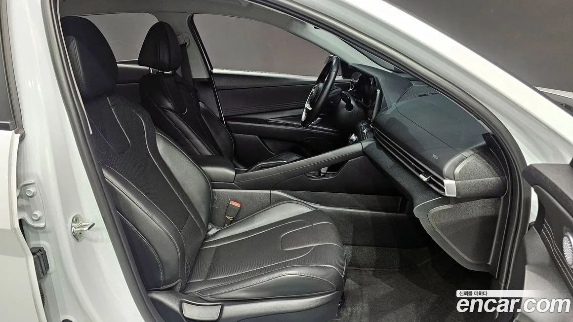 Hyundai AVANTE 2022 из KR, фото 10