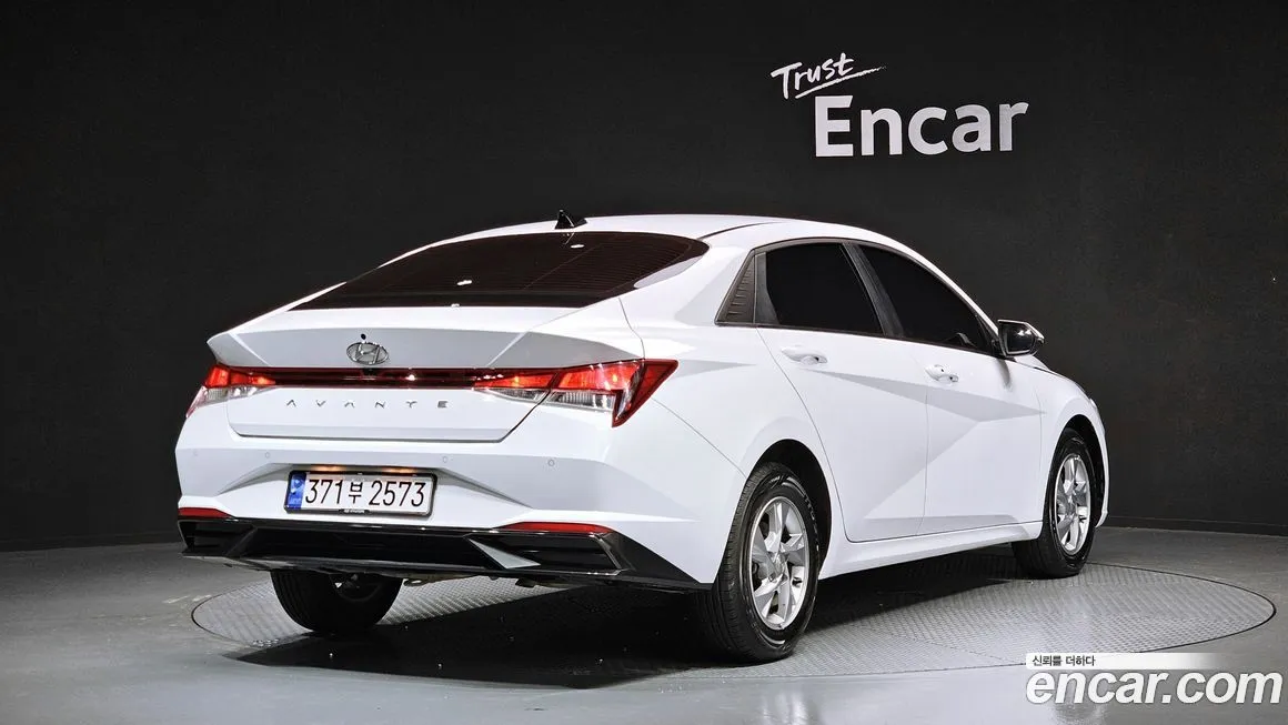 Hyundai AVANTE 2022 из KR, фото 4