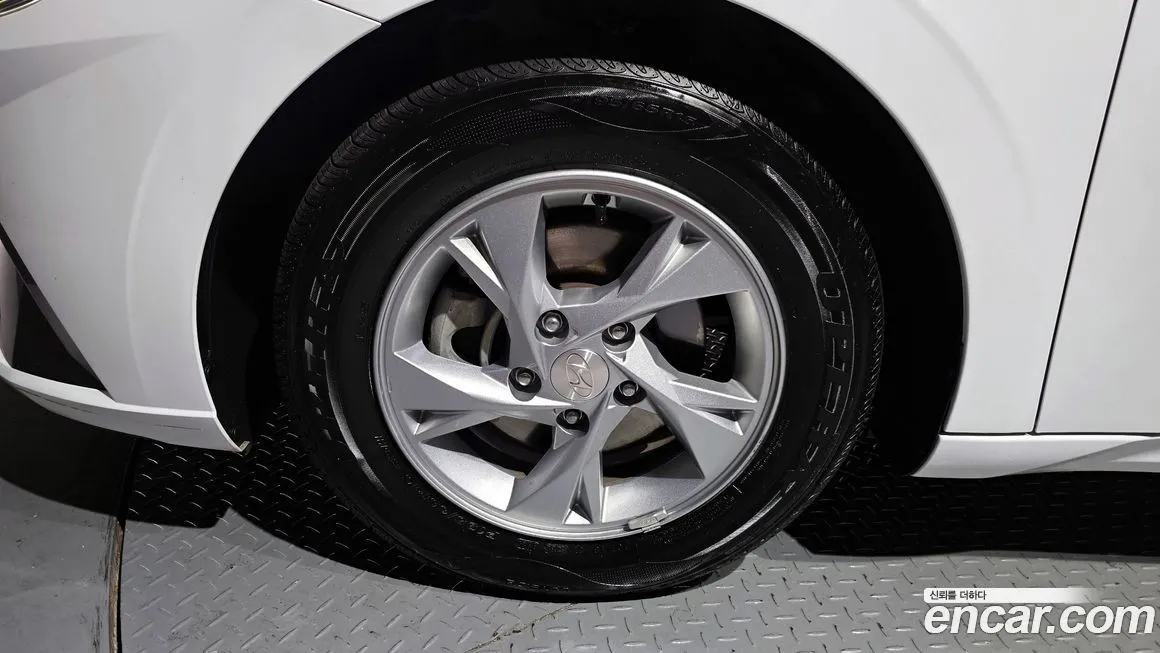 Hyundai AVANTE 2022 из KR, фото 5