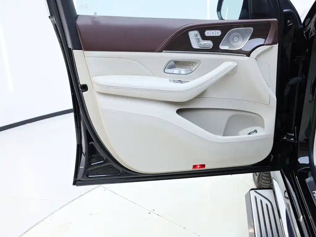 Mercedes-Benz GLS 2022 из CN, фото 8