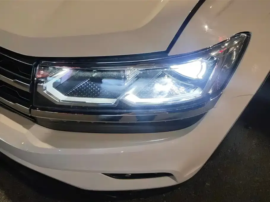 Volkswagen Tharu 2021 из CN, фото 8