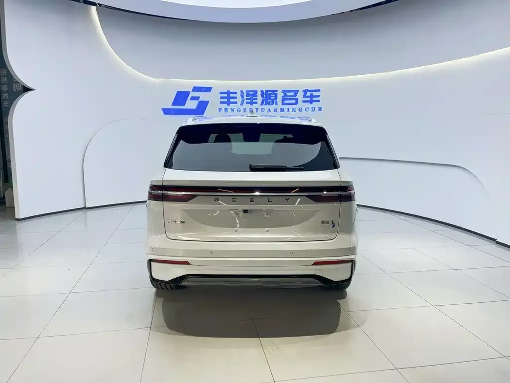 Geely Xingyue L — фото 3