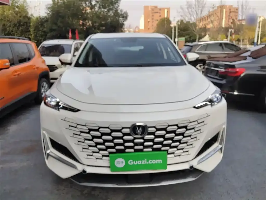 Changan UNI-K 2022 из CN, фото 2