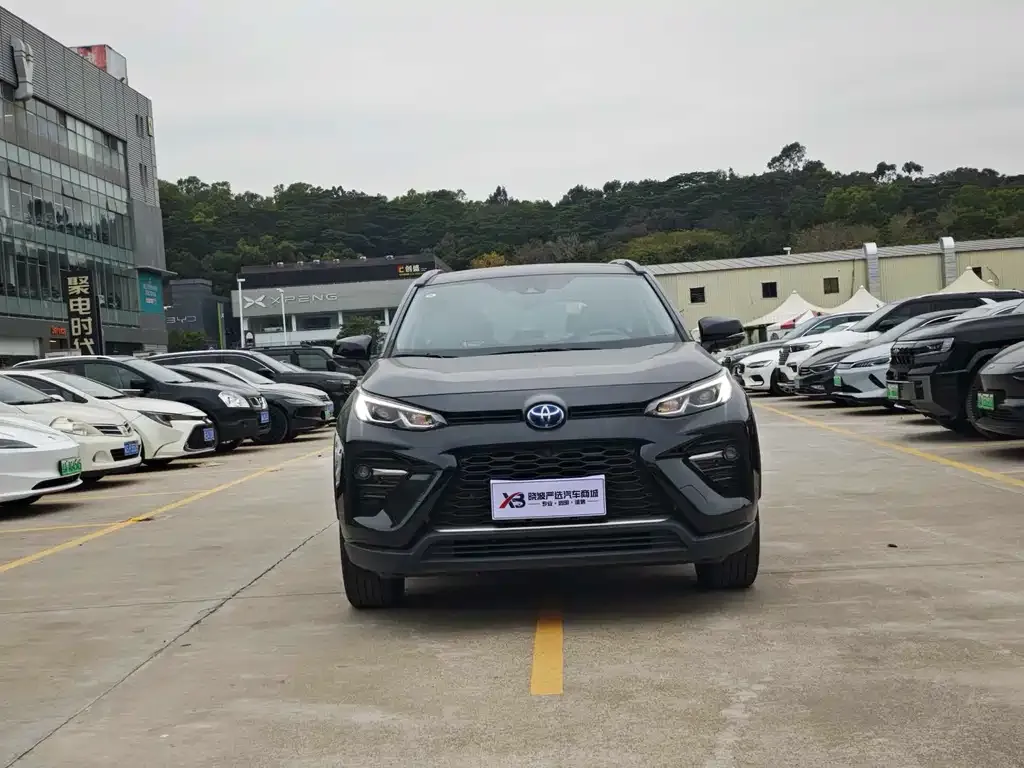 Toyota Wildlander 2023 из CN, фото 7