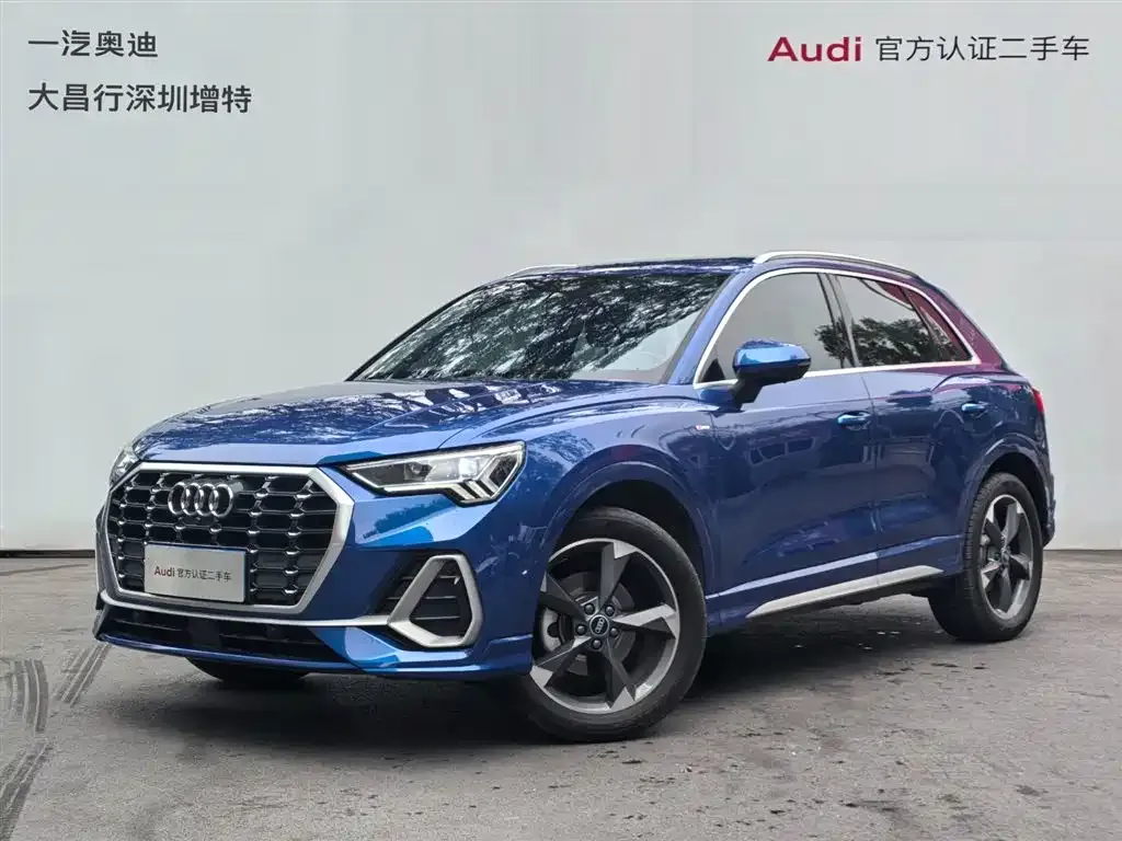 Audi Q3 — фото 1
