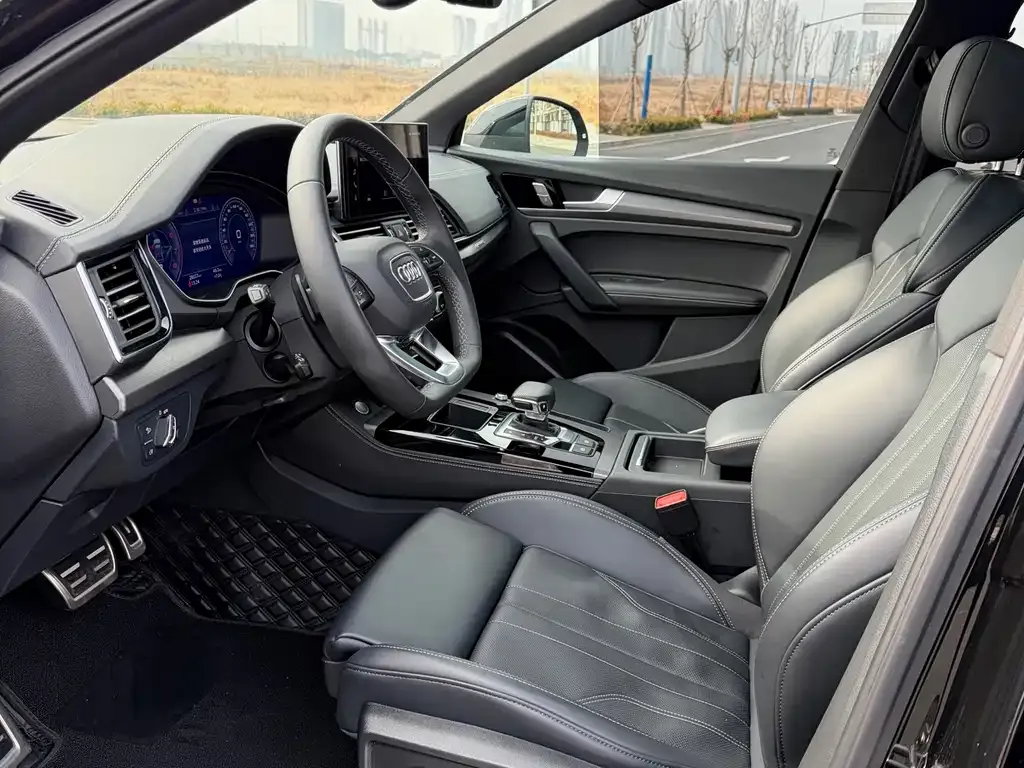 Audi Q5L 2024 из CN, фото 9