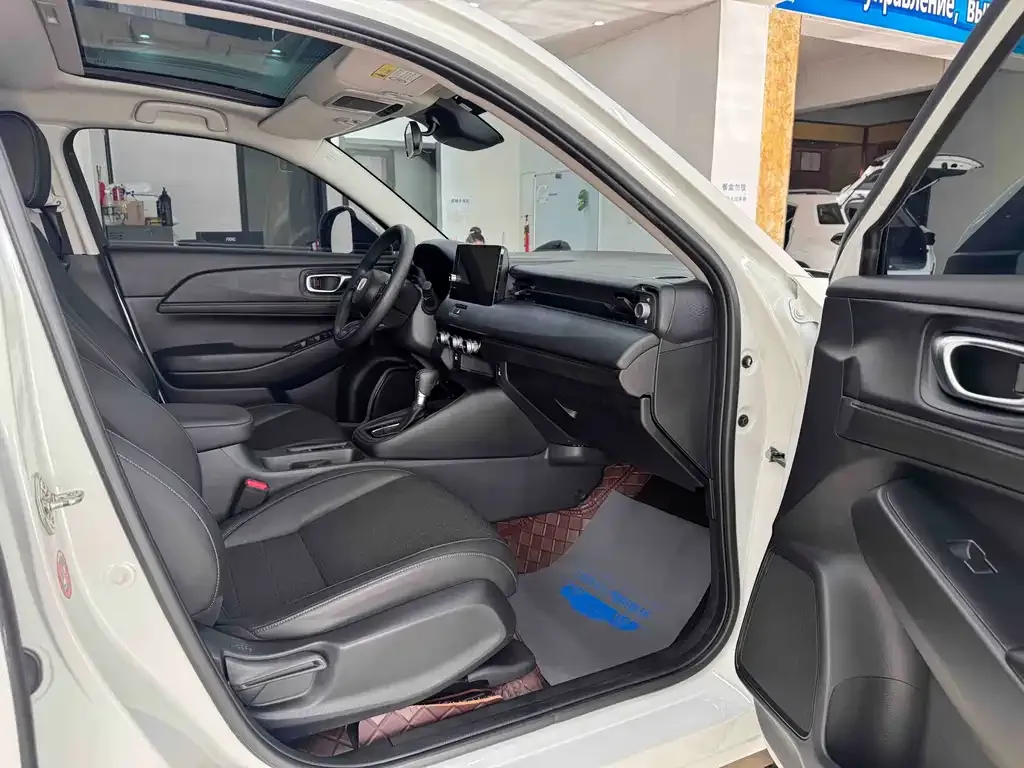 Honda Vezel 2023 из CN, фото 5