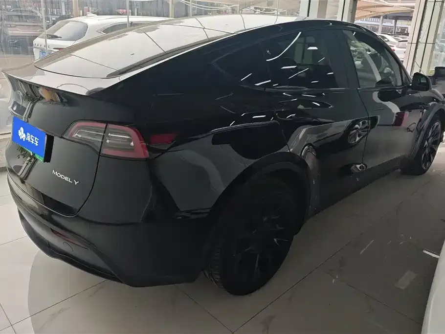Tesla Model Y 2023 из CN, фото 9