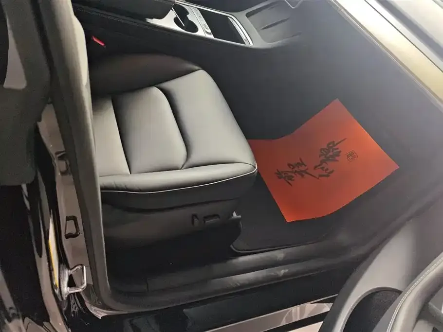 Tesla Model Y 2023 из CN, фото 7