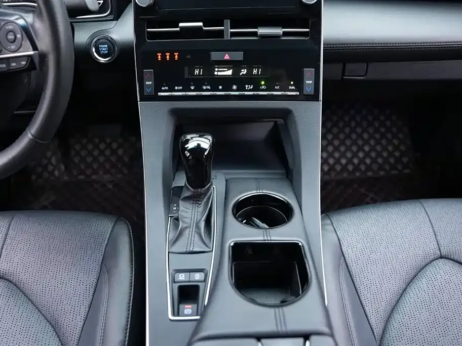 Toyota Avalon 2021 из CN, фото 7