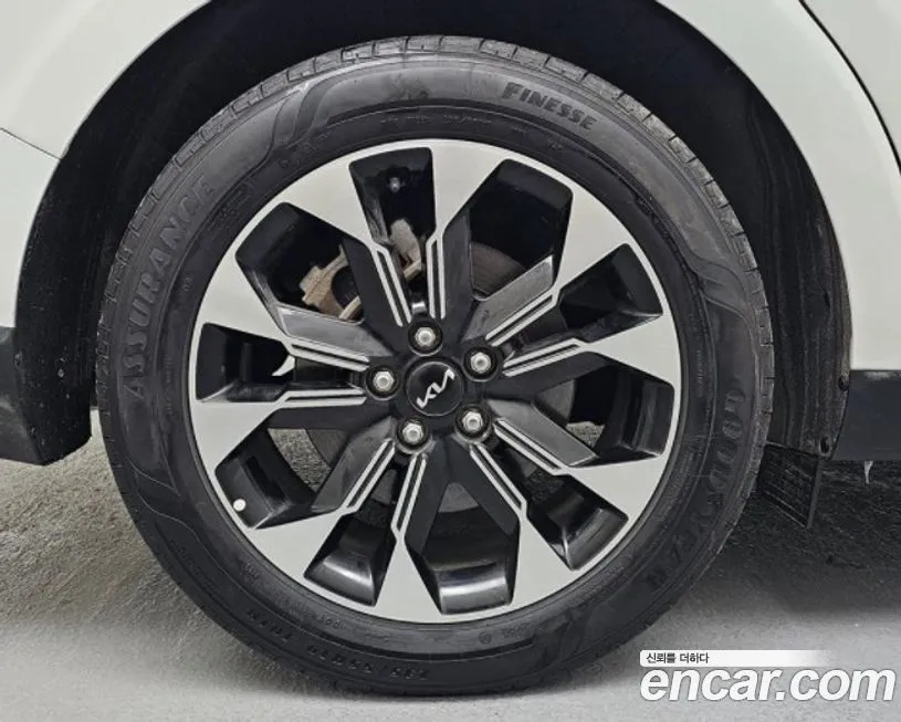Kia Carnival 2023 из KR, фото 10