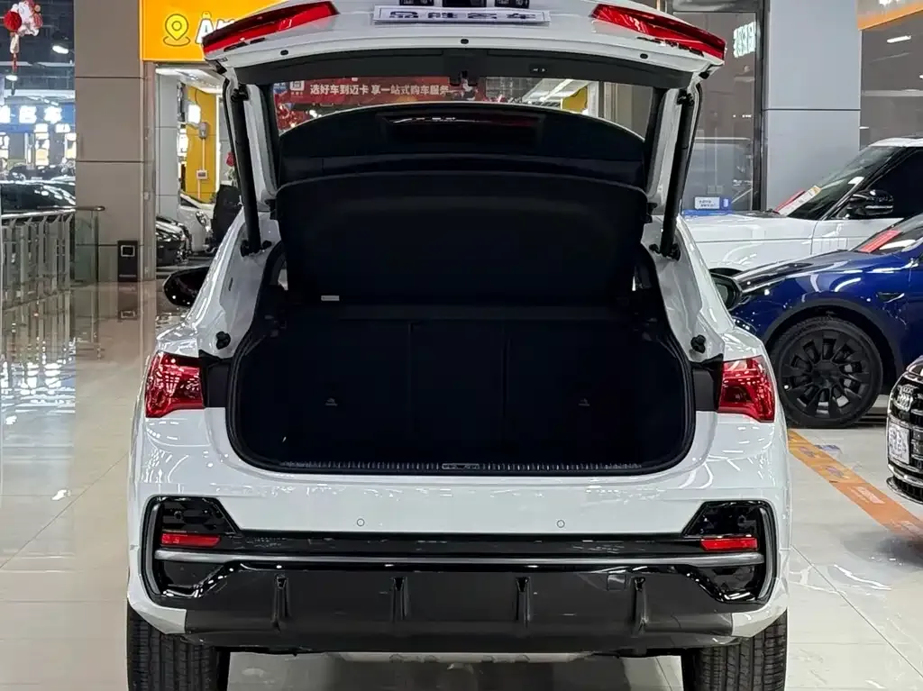 Audi Q3 Sportback 2026 из CN, фото 2