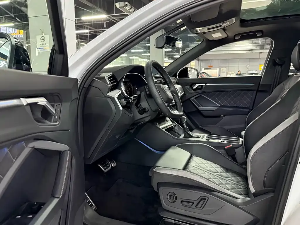 Audi Q3 Sportback 2026 из CN, фото 3