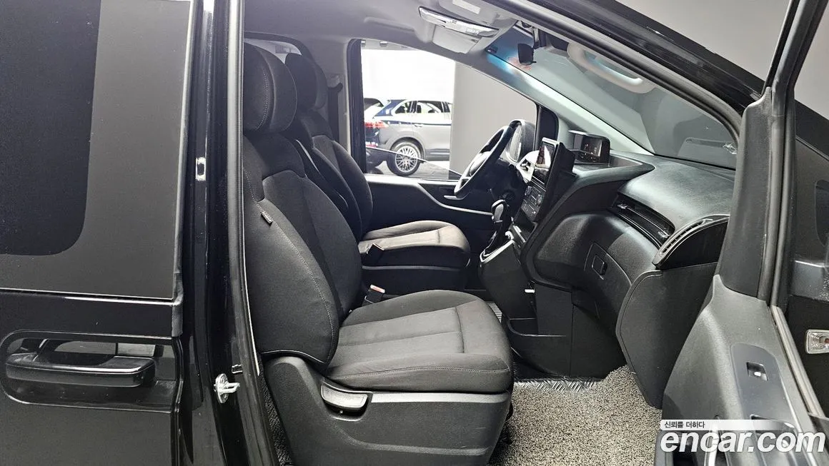 Hyundai Staria 2022 из KR, фото 10