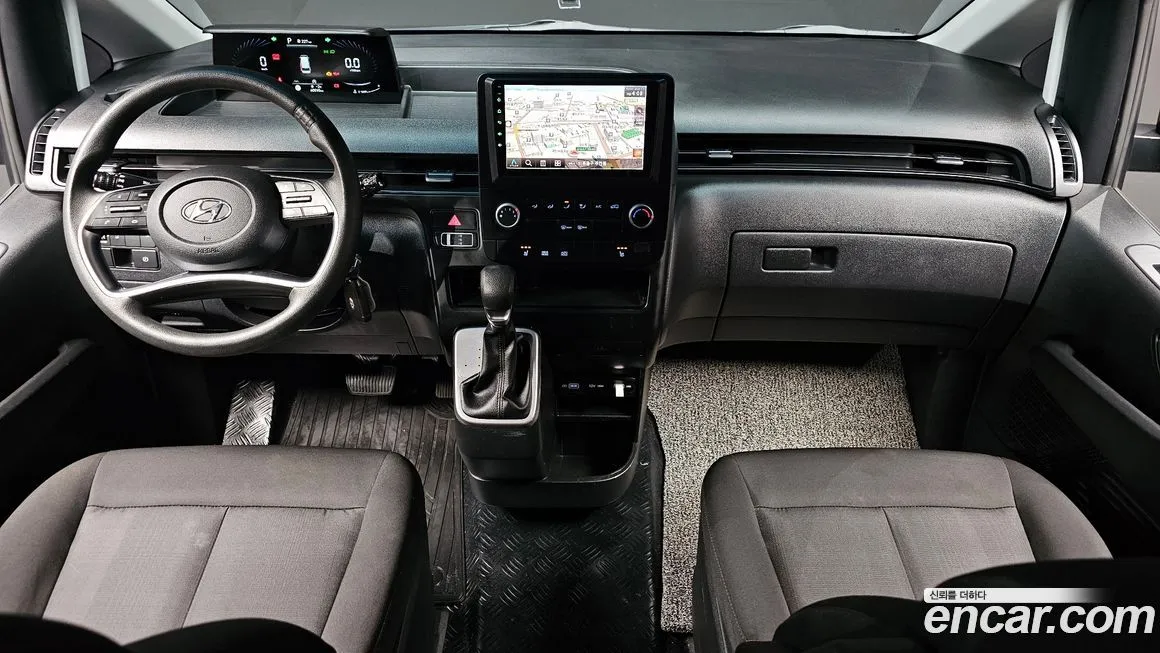 Hyundai Staria 2022 из KR, фото 3