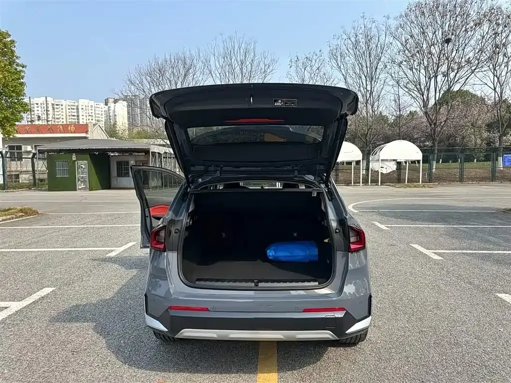 BMW X1 2024 из CN, фото 8