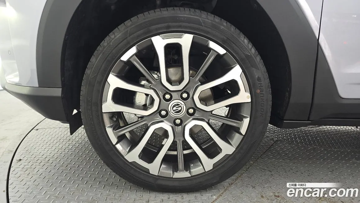 KG Mobility (Ssangyong) Torres 2023 из KR, фото 10