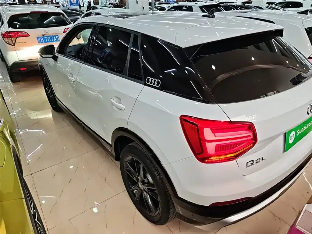 Audi Q2L 2021 из CN, фото 3